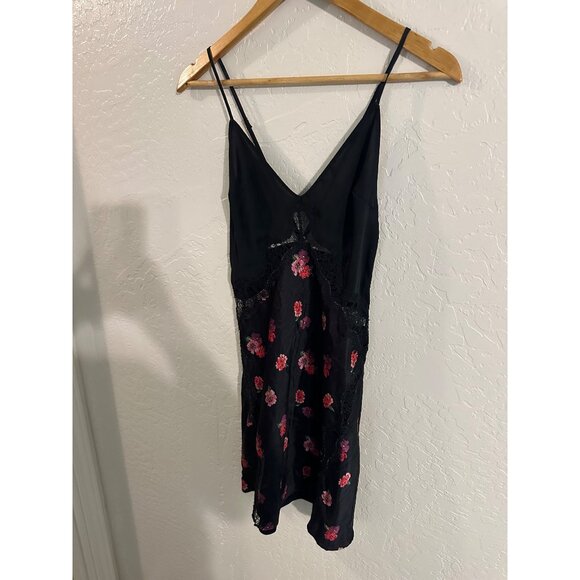 Victoria’s Secret Floral & Lace Vintage Slip Négligée - Picture 4 of 13